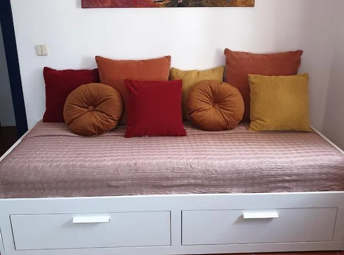 Sondela Self Catering Appartamento *